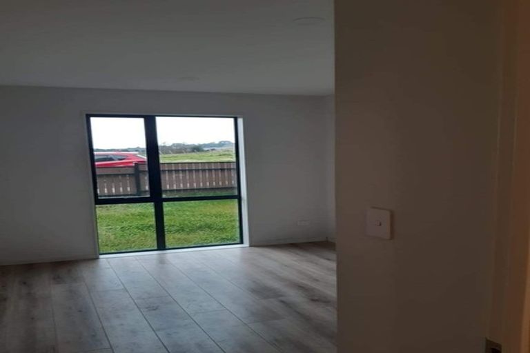 Photo of property in 33a Murphys Park Drive, Flat Bush, Auckland, 2019