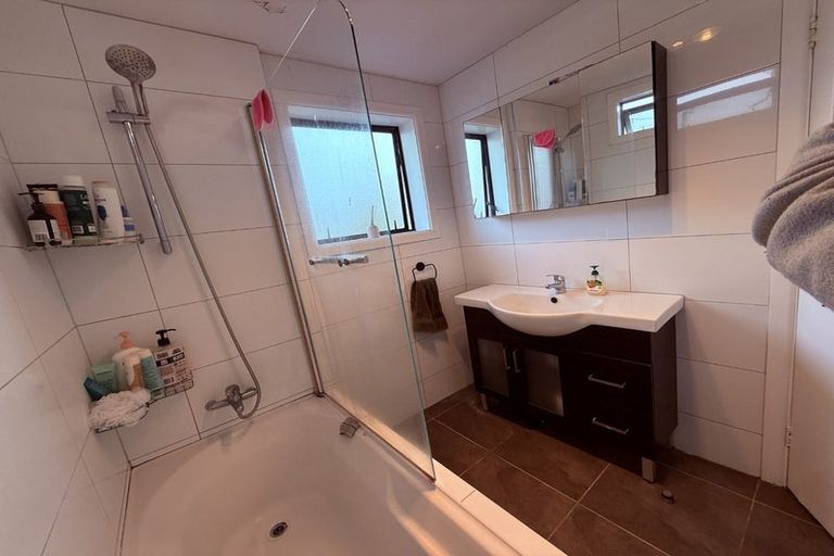 Photo of property in 34 Matlock Street, Woolston, Christchurch, 8062
