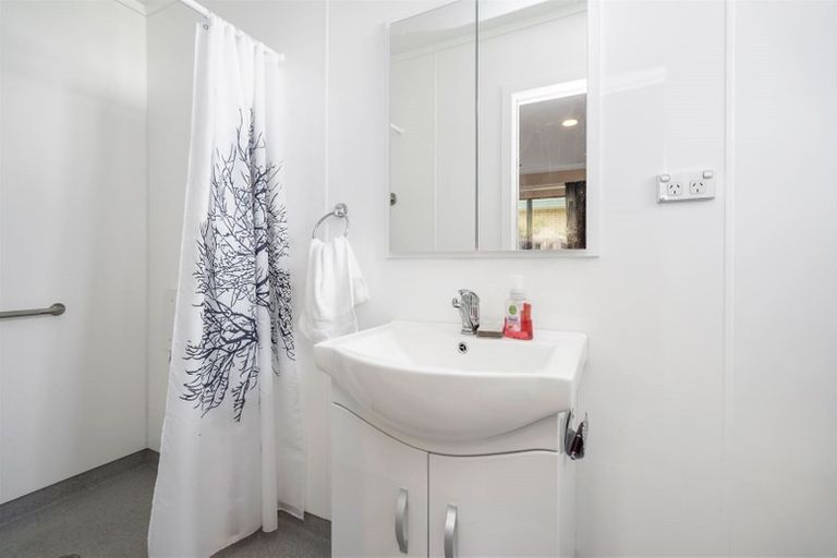 Photo of property in 8 Elm Place, Tikipunga, Whangarei, 0112