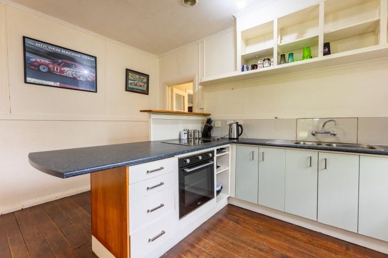 Photo of property in 6 Carlson Street, Dannevirke, 4930