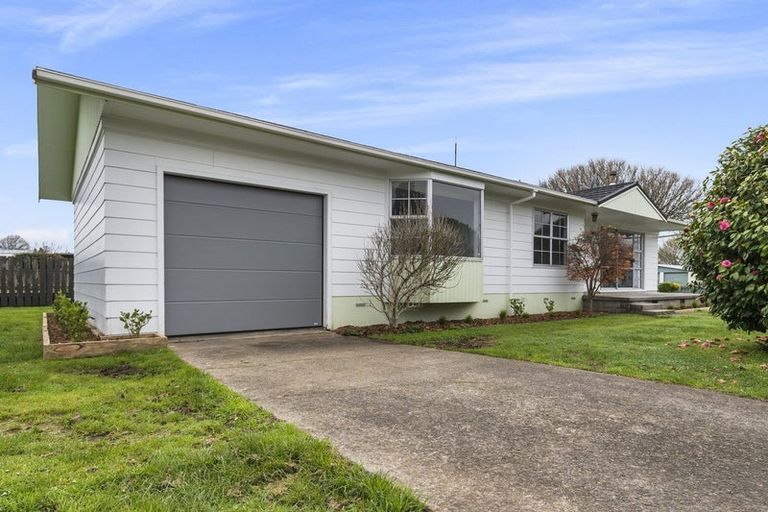 Photo of property in 2 Sinclair Terrace, Te Awamutu, 3800