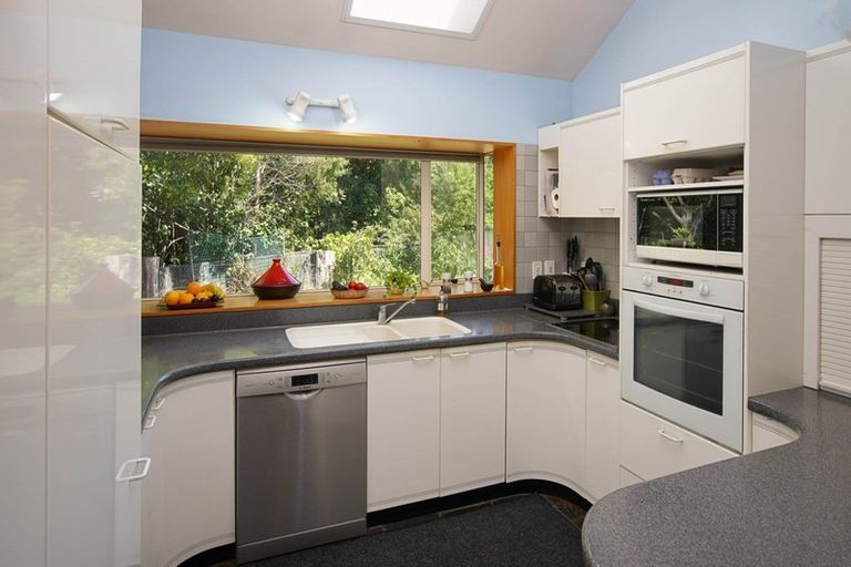 Photo of property in 10 Milne Place, Richmond, 7020