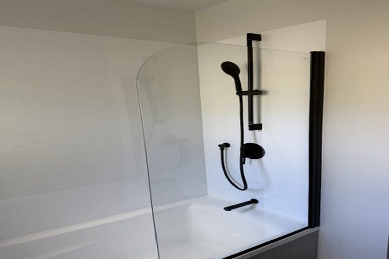 Photo of property in 11a Baroda Street, Khandallah, Wellington, 6035