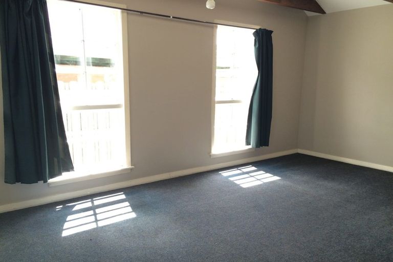 Photo of property in 2/106 Maidstone Road, Ilam, Christchurch, 8041