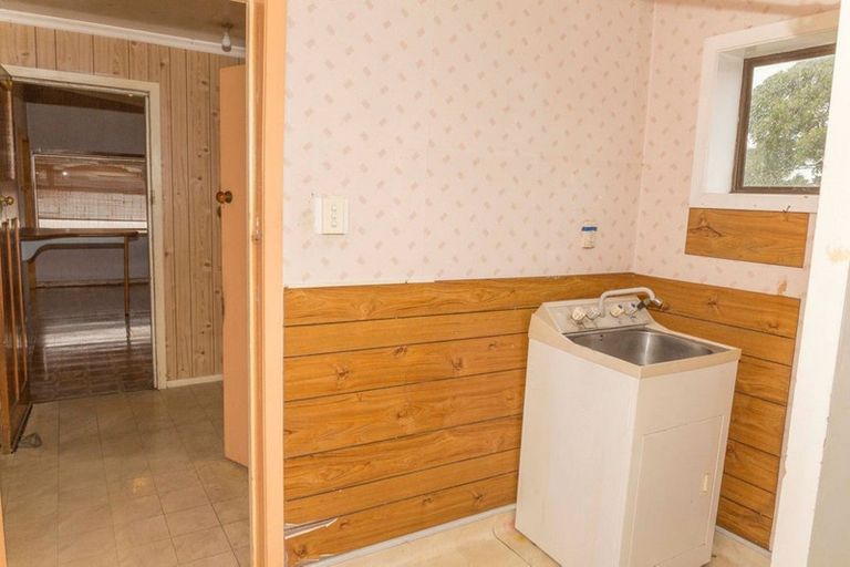 Photo of property in 11 Hunter Street, Dannevirke, 4930