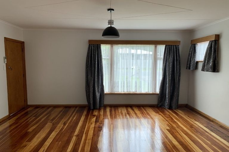 Photo of property in 17 Sunny Grove, Wainuiomata, Lower Hutt, 5014