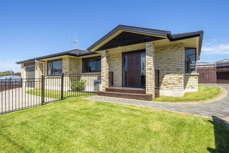 Photo of property in 80a Otumoetai Road, Judea, Tauranga, 3110