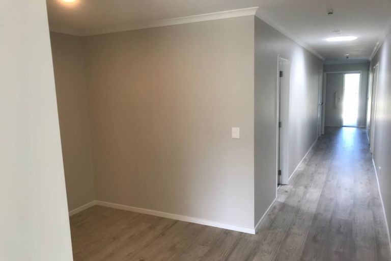 Photo of property in 120 Matua Road, Huapai, Kumeu, 0810