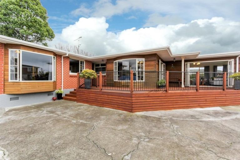 Photo of property in 3 Lynmouth Heights, Lynmouth, New Plymouth, 4310