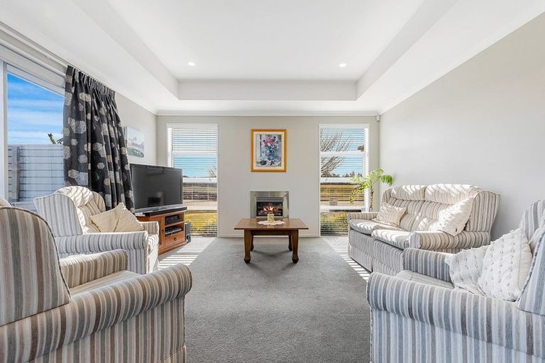 Photo of property in 29 Epsom Drive, Rangiora, 7400