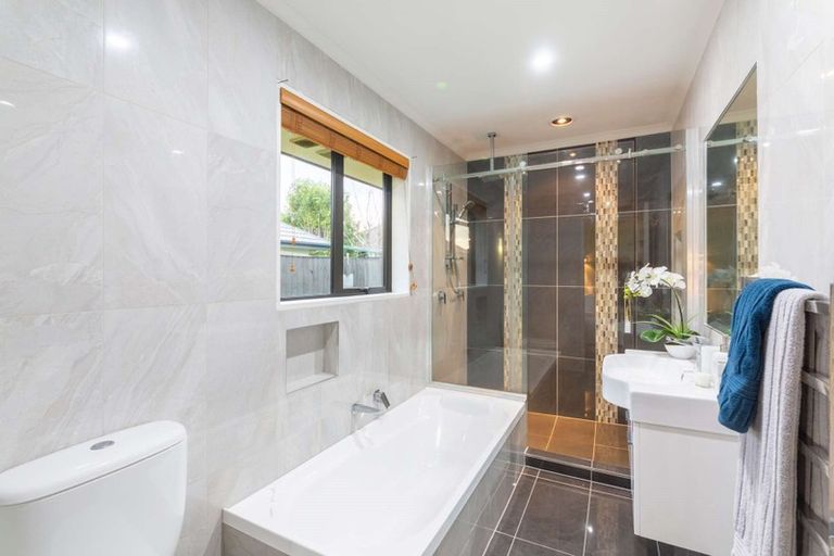 Photo of property in 5 Baltic Place, Northwood, Christchurch, 8051