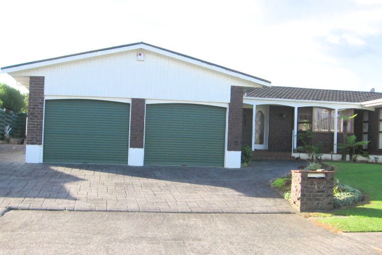 Photo of property in 4 Steeple Rise, Pakuranga, Auckland, 2010