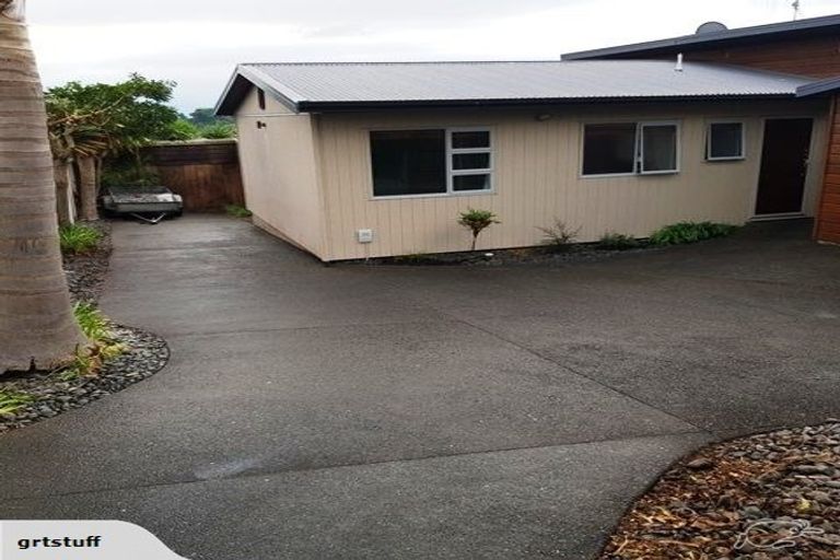 Photo of property in 39f Waikite Road, Welcome Bay, Tauranga, 3112
