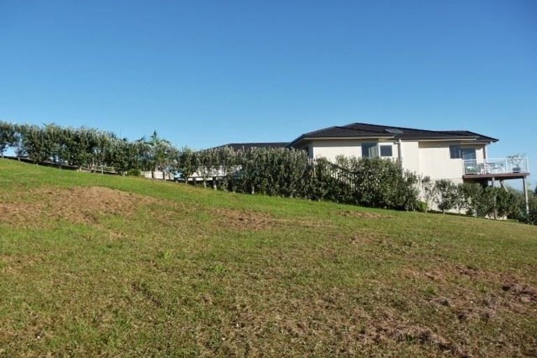 Photo of property in 13 Christine Drive, Coopers Beach, 0420