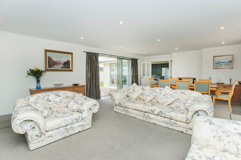 Photo of property in 26 Pohutukawa Grove, Lytton West, Gisborne, 4010