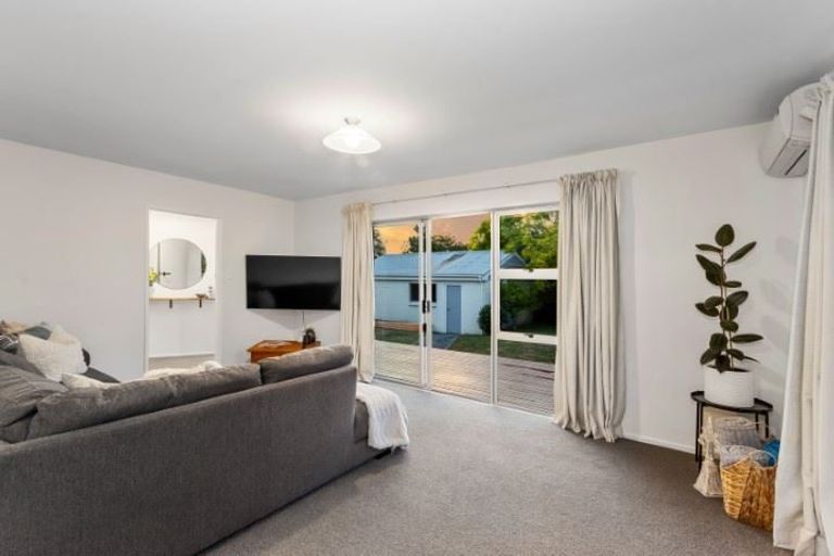 Photo of property in 65 Lakewood Drive, Burwood, Christchurch, 8083