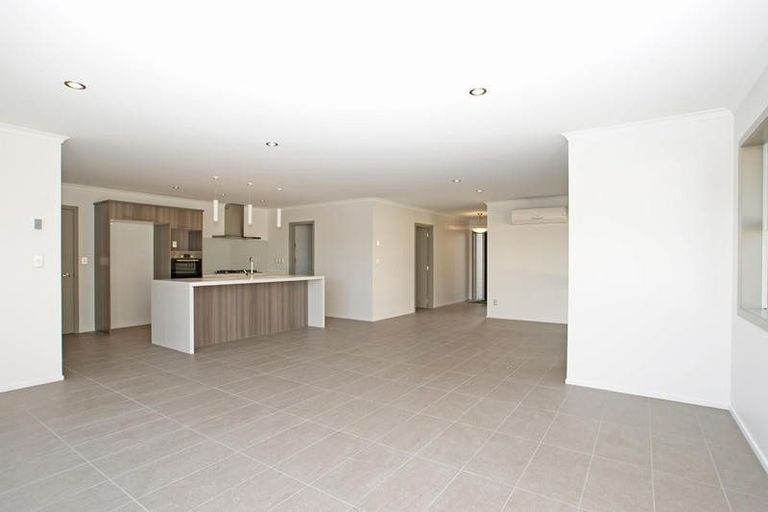 Photo of property in 20 Michael Terrence Place, Flagstaff, Hamilton, 3210