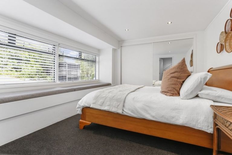 Photo of property in 14a Church Street, Northcote Point, Auckland, 0627