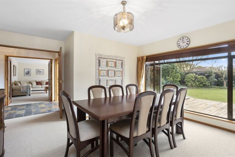 Photo of property in 23 San Rafael Place, Burnside, Christchurch, 8053