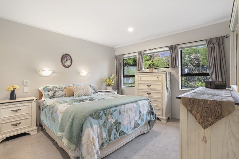 Photo of property in 9 Meynell Court, Glen Eden, Auckland, 0602