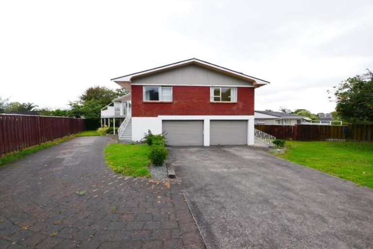 Photo of property in 384 Great South Road, Opaheke, Papakura, 2113