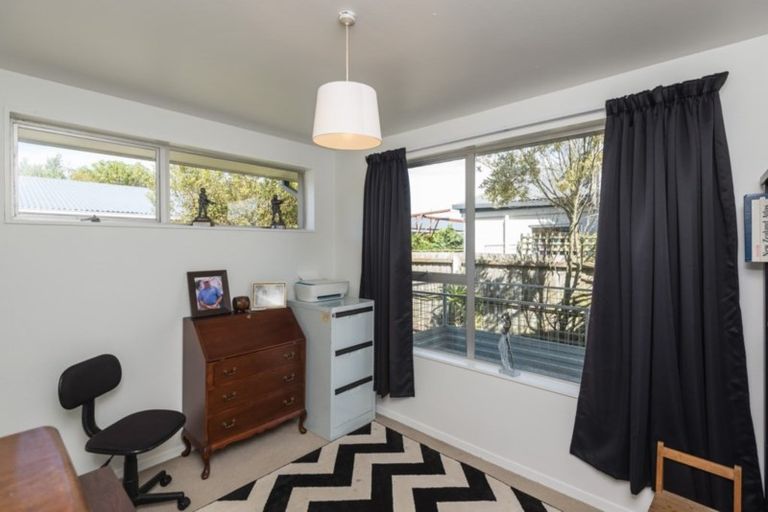 Photo of property in 233 Estuary Road, South New Brighton, Christchurch, 8062