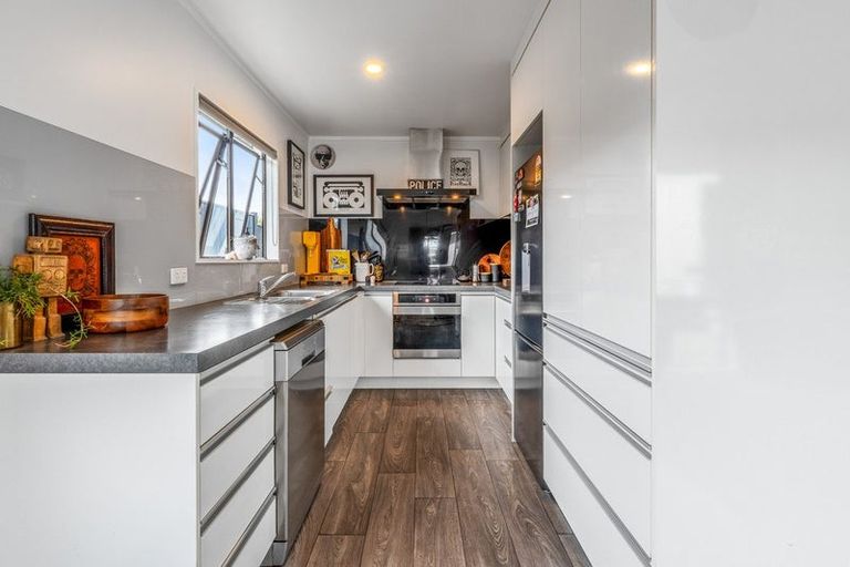 Photo of property in 16a Links Avenue, Mount Maunganui, 3116