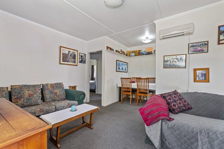 Photo of property in 38 Corlett Street, Utuhina, Rotorua, 3015