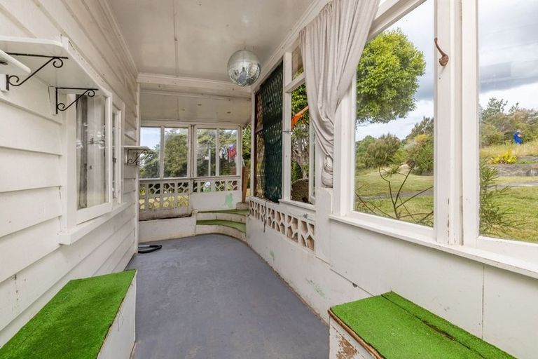 Photo of property in 111 Yorke Road, Haruru, 0204