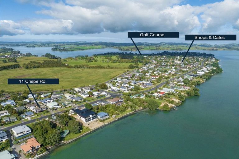 Photo of property in 11 Crispe Road, Clarks Beach, 2122