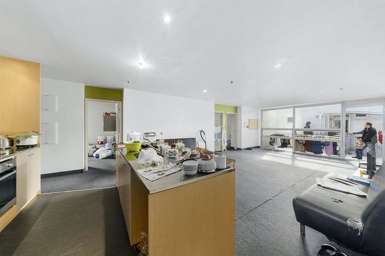 Photo of property in Hanson House, 13/27 Hanson Street, Mount Cook, Wellington, 6021