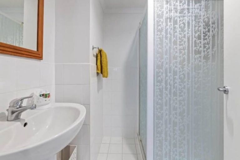 Photo of property in The Rennaissance, 5j/18 Ronwood Avenue, Manukau, Auckland, 2104