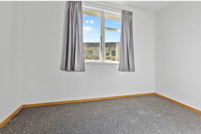 Photo of property in 15 Te Rangitautahanga Road, Turangi, 3334