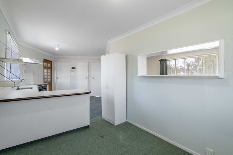 Photo of property in 11 Hamilton Street, East Gore, Gore, 9710