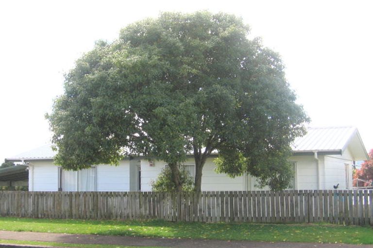 Photo of property in 8b Thebes Street, Pomare, Rotorua, 3015