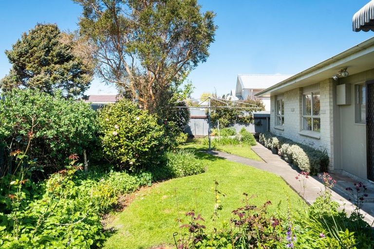 Photo of property in 800a Queen Street East, Parkvale, Hastings, 4122