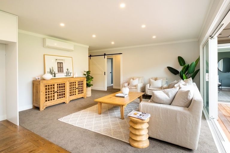 Photo of property in 24 Woodlands Drive, Havelock North, 4130