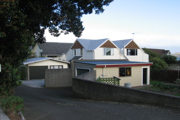 Photo of property in 139 Motuhara Road, Plimmerton, Porirua, 5026