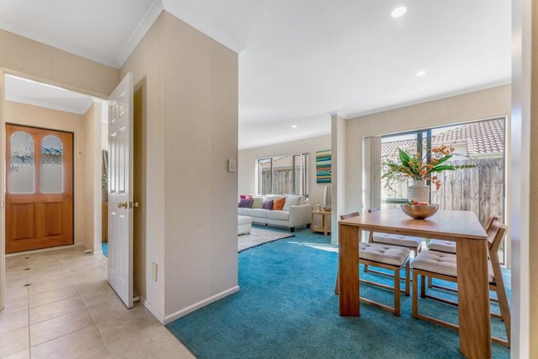 Photo of property in 19 Shankill Place, East Tamaki, Auckland, 2013