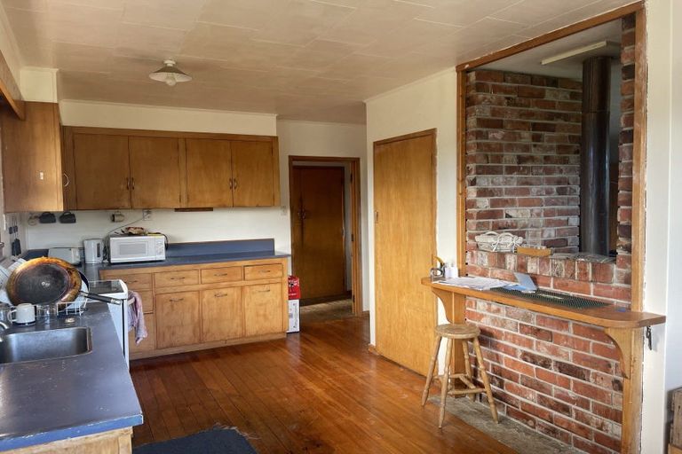 Photo of property in 9 Neill Road, Tokanui, 9884