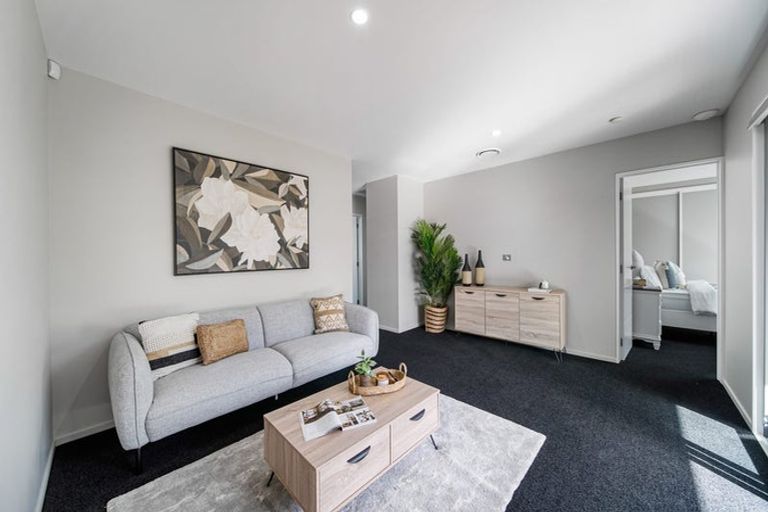 Photo of property in 73 Dynes Road, Rolleston, 7615