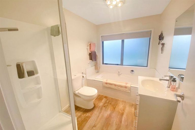 Photo of property in 8 Te Kereme Street, Marshland, Christchurch, 8083