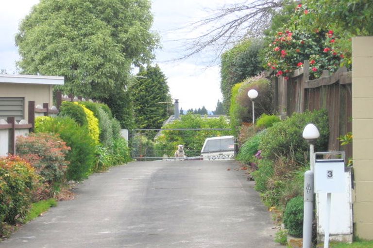 Photo of property in 3 Miranda Place, Springfield, Rotorua, 3015