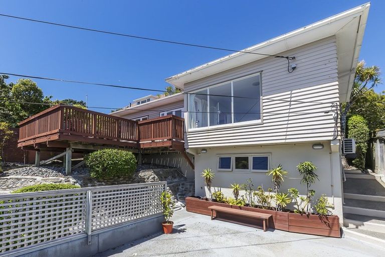 Photo of property in 21 Gipps Street, Karori, Wellington, 6012