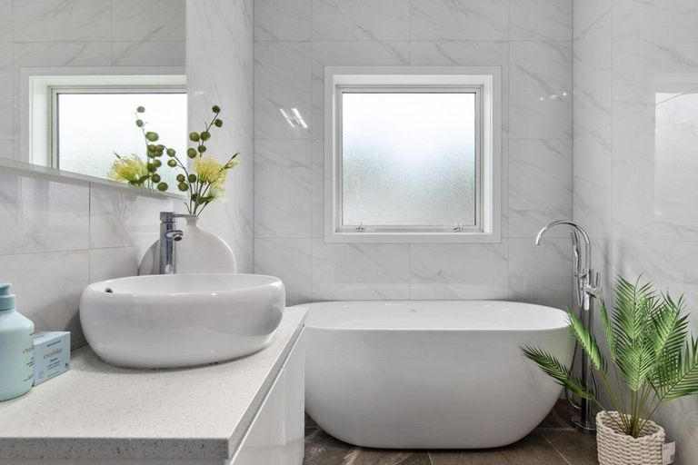 Photo of property in 1 Mataroa Crescent, Flagstaff, Hamilton, 3210