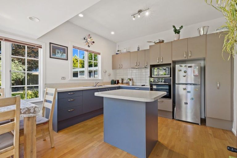 Photo of property in 188 Gayhurst Road, Dallington, Christchurch, 8061