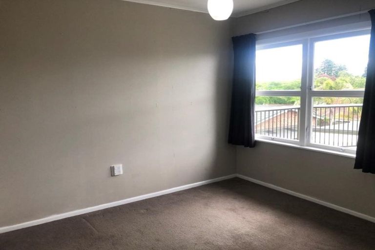 Photo of property in 27 Iles Road, Lynmore, Rotorua, 3010