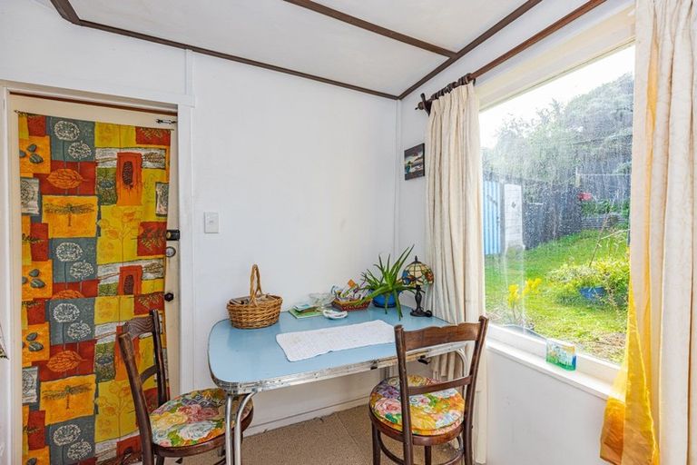 Photo of property in 40 Karaka Street, Castlecliff, Whanganui, 4501