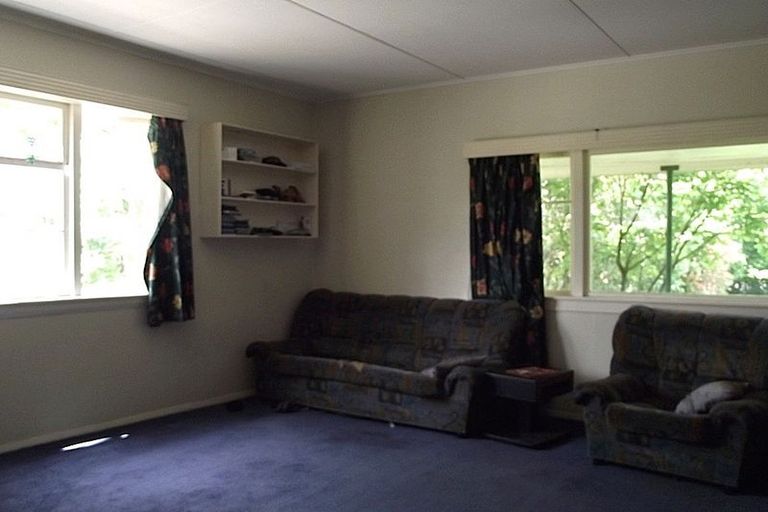 Photo of property in 48 Kent Street, Carterton, 5713