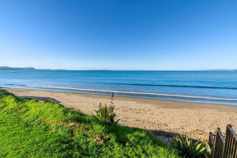 Photo of property in 4a Marellen Drive, Red Beach, 0932